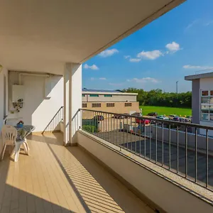 Varzis' , Busto Arsizio Italia